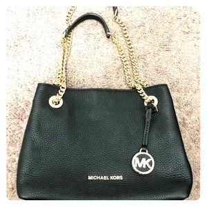 Micheal kors purse